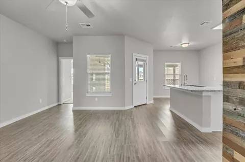 15950 Spur Cir, Mcloud, OK 74851 photo 5