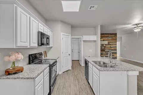 15950 Spur Cir, Mcloud, OK 74851 photo 7