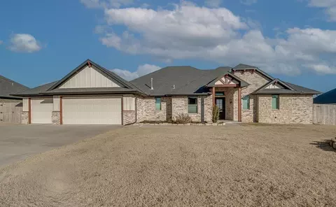 3829 Eastridge Ne Cir, Piedmont, OK 73078