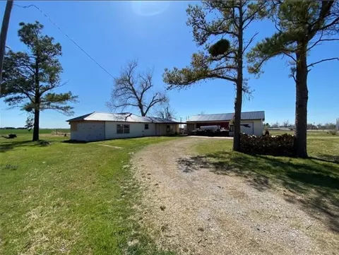 95 E 1st St, Amber, OK 73004 photo 1