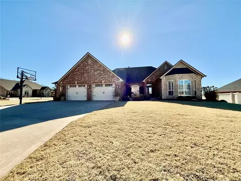 2725 Old Towne Trl, Shawnee, OK 74801