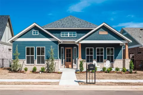 1800 Paseo Pl, Edmond, OK 73034