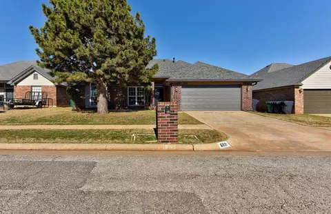 6821 NW 130th St, Oklahoma City, OK 73142