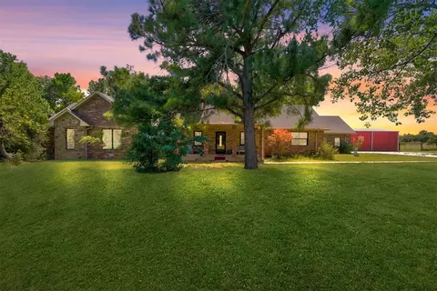 828 SW 2nd Rd, Washington, OK 73093