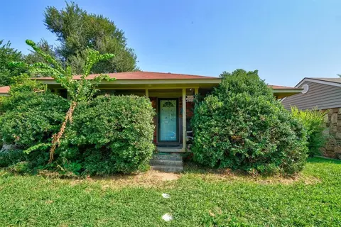 1925 Westchester Dr, Oklahoma City, OK 73120