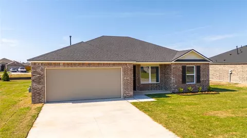 405 E Old Hickory Ln, Perkins, OK 74059