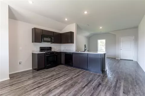 504 E Oak Tree Ave, Perkins, OK 74059 photo 11