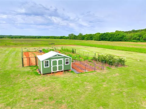 10908 E Danforth Rd, Arcadia, OK 73007 photo 5