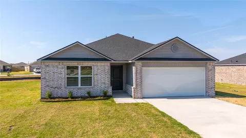 401 E Old Hickory Ln, Perkins, OK 74059