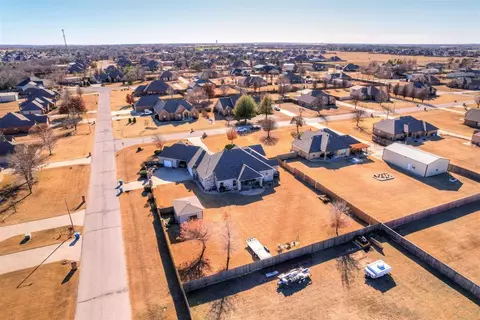 4611 Creekside Dr, Tuttle, OK 73089 photo 49