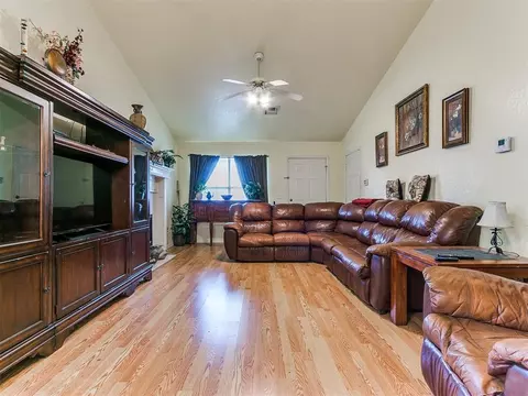 1104 Cedarcrest St, Norman, OK 73071 photo 13