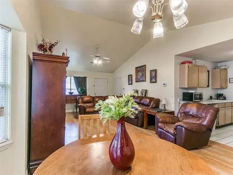 1104 Cedarcrest St, Norman, OK 73071 photo 9