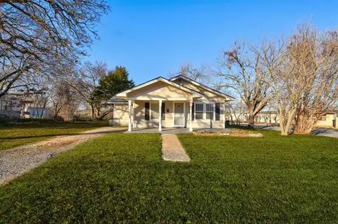 801 W Park St, Tecumseh, OK 74873