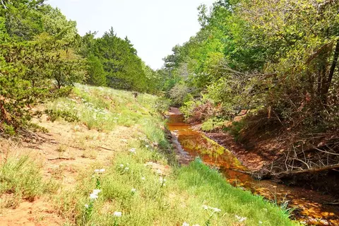 N 2360 Road, Thomas, OK 73669 photo 2