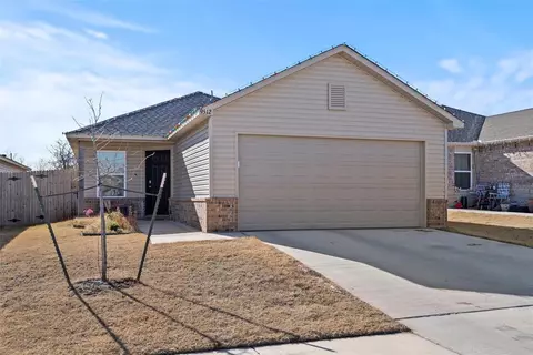 9512 NW 116 Ct, Yukon, OK 73099