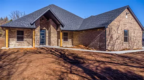 18561 Marbella Ln, Harrah, OK 73045