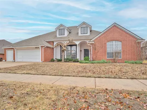 2308 Renwick Ave, Oklahoma City, OK 73128