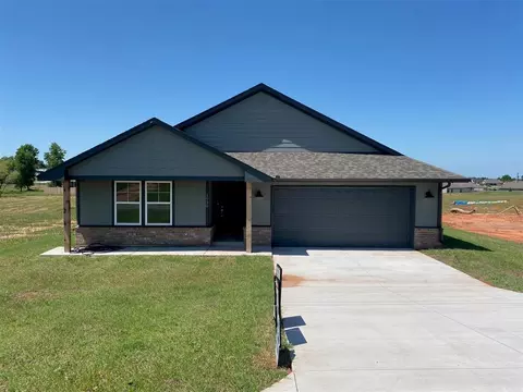 1930 Olive Ave, Tuttle, OK 73089