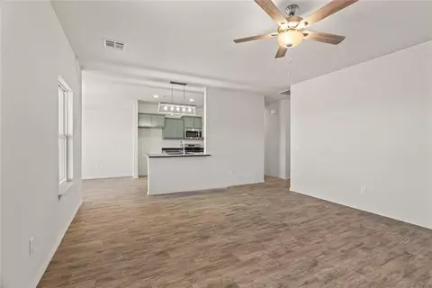 1932 Olive Ave, Tuttle, OK 73089 photo 5