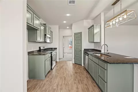 1932 Olive Ave, Tuttle, OK 73089 photo 7