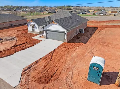 1932 Olive Ave, Tuttle, OK 73089 photo 32