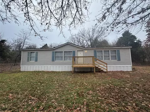 7121 Astor Trl, Guthrie, OK 73044
