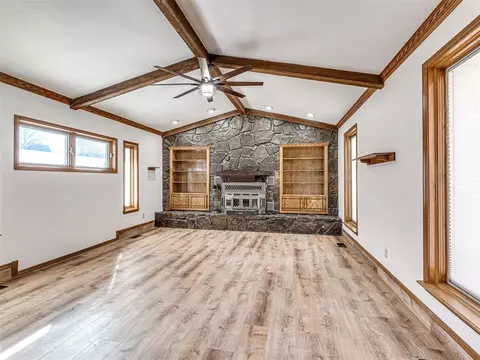 863 Bobcat Rd, Tuttle, OK 73089 photo 8