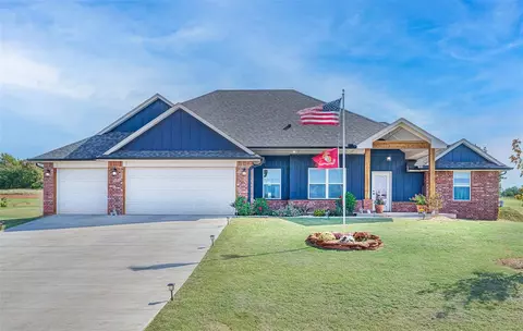 1213 Layla Ln, Blanchard, OK 73010