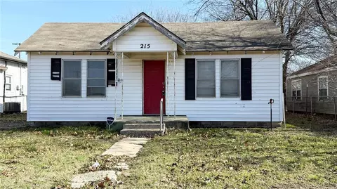 215 N Cockrel Ave, Norman, OK 73071