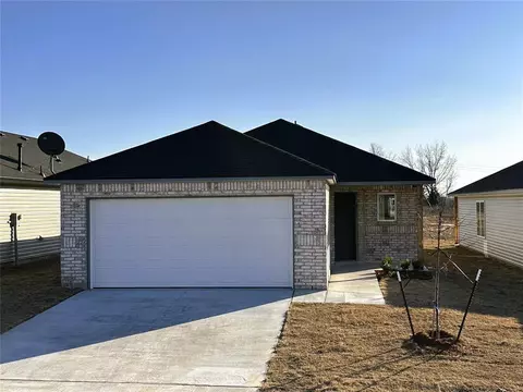1220 Corner Brook Dr, Purcell, OK 73080