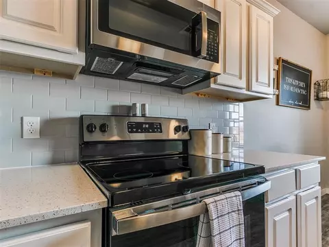 15935 Spur Cir, Mcloud, OK 74851 photo 21