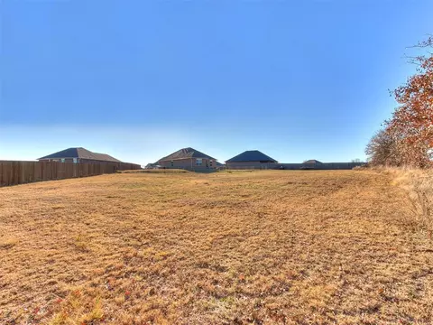 15935 Spur Cir, Mcloud, OK 74851 photo 44