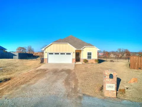 15935 Spur Cir, Mcloud, OK 74851 photo 2