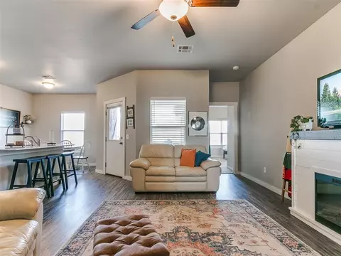 15935 Spur Cir, Mcloud, OK 74851 photo 11
