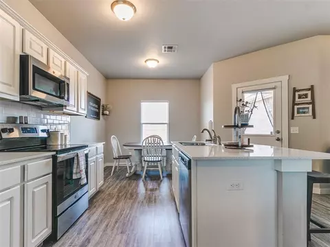 15935 Spur Cir, Mcloud, OK 74851 photo 17