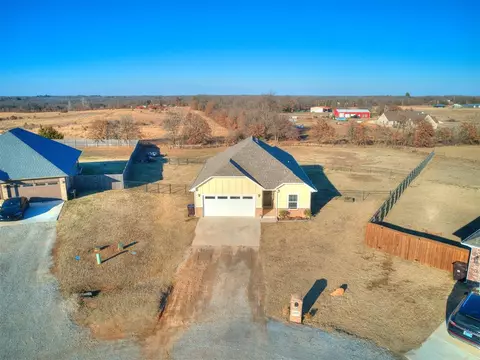 15935 Spur Cir, Mcloud, OK 74851 photo 4