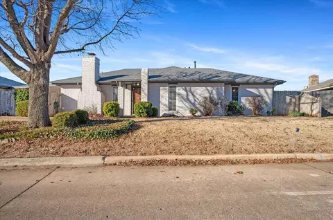 824 Terrace Pl, Norman, OK 73069
