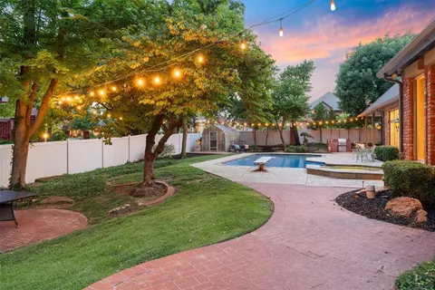 1908 Worthington Ln, Edmond, OK 73013 photo 2