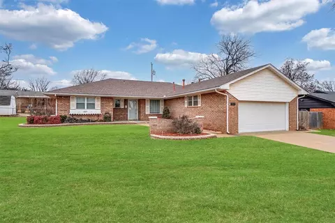 1221 N Kansas St, Weatherford, OK 73096