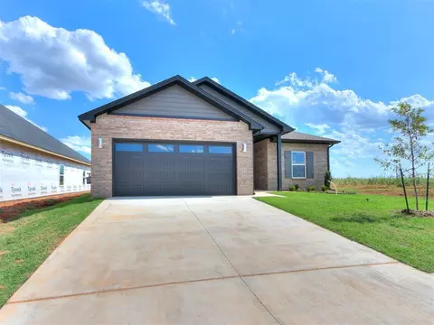 9300 NW 144th Pl, Yukon, OK 73099