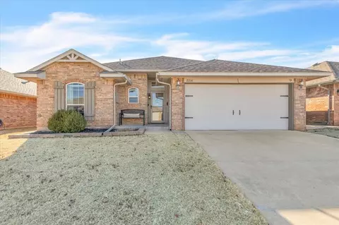 2216 NW 196th Ter, Edmond, OK 73012