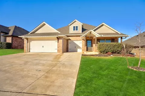 3733 Standing Rock Ave, Edmond, OK 73012