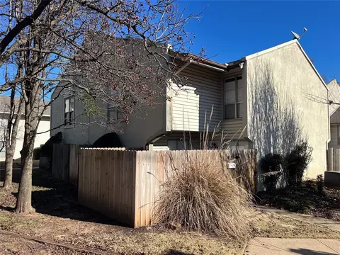 838 Cardinal Creek Blvd, Norman, OK 73072