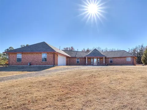 103 Brenda Ln, Mcloud, OK 74851 photo 2