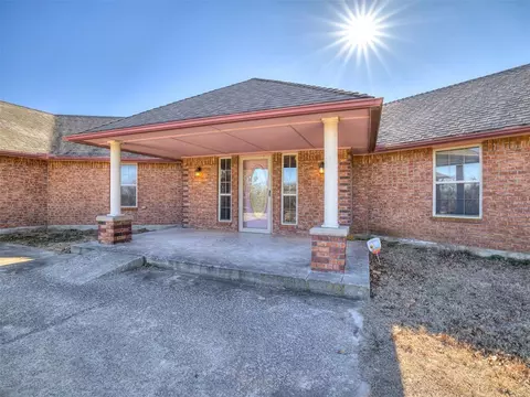 103 Brenda Ln, Mcloud, OK 74851 photo 3