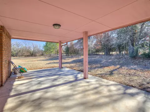 103 Brenda Ln, Mcloud, OK 74851 photo 29