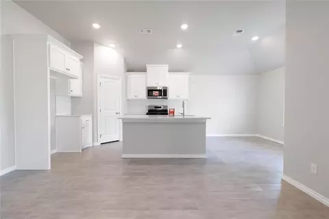 1917 Taines Turn, Norman, OK 73072