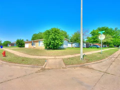 505 Grill Ave, Norman, OK 73071 photo 2