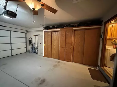 13100 SW Springcreek Ct, Moore, OK 73170 photo 24