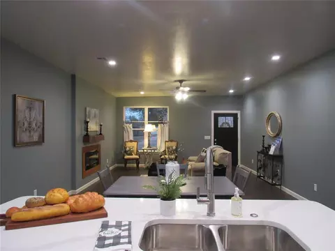 511 E 11th St, Chandler, OK 74834 photo 12